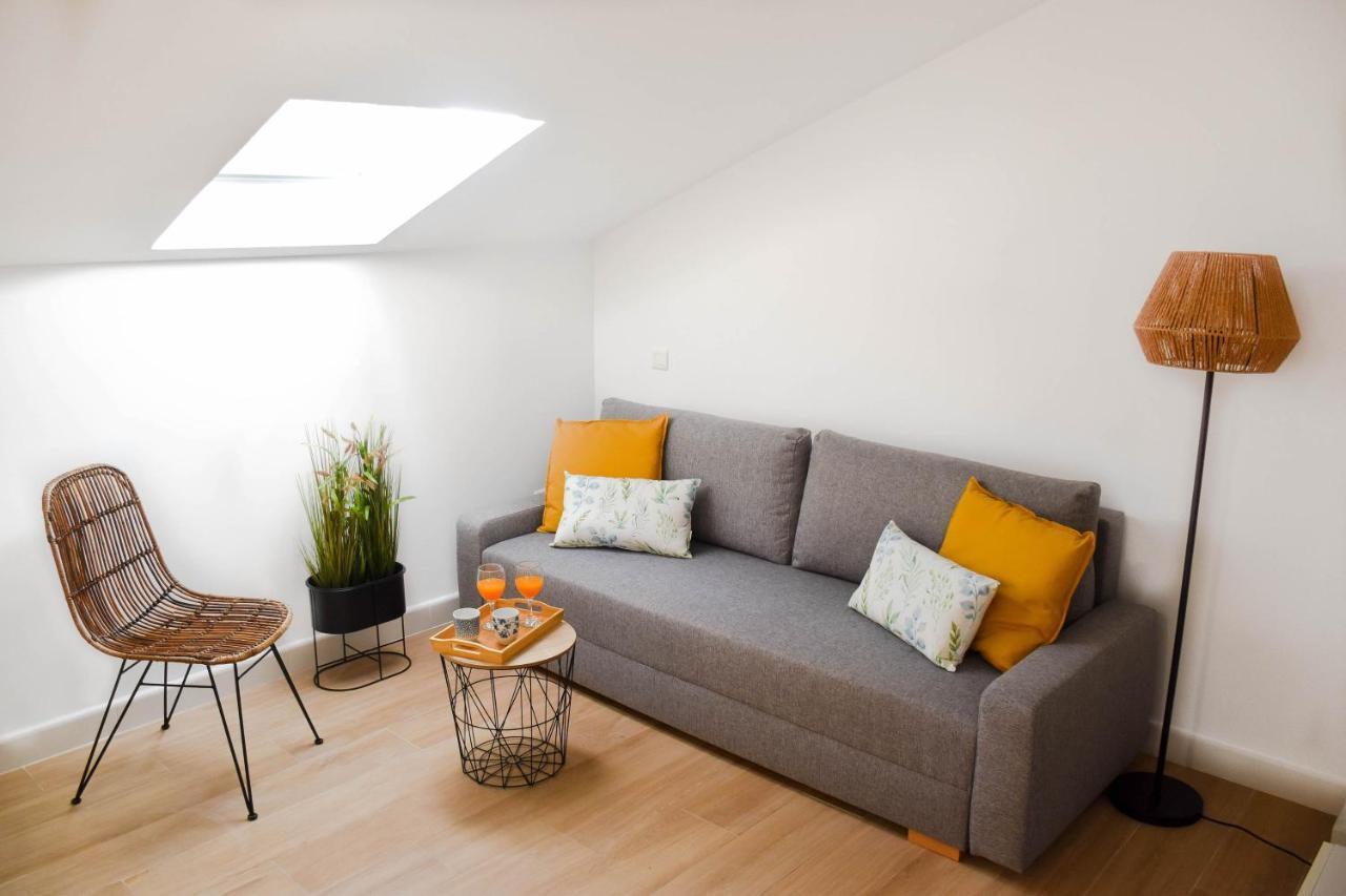 Holidays2Malaga Trinidad Renovated 1 Bedroom Penthouse Close To City Center Extérieur photo