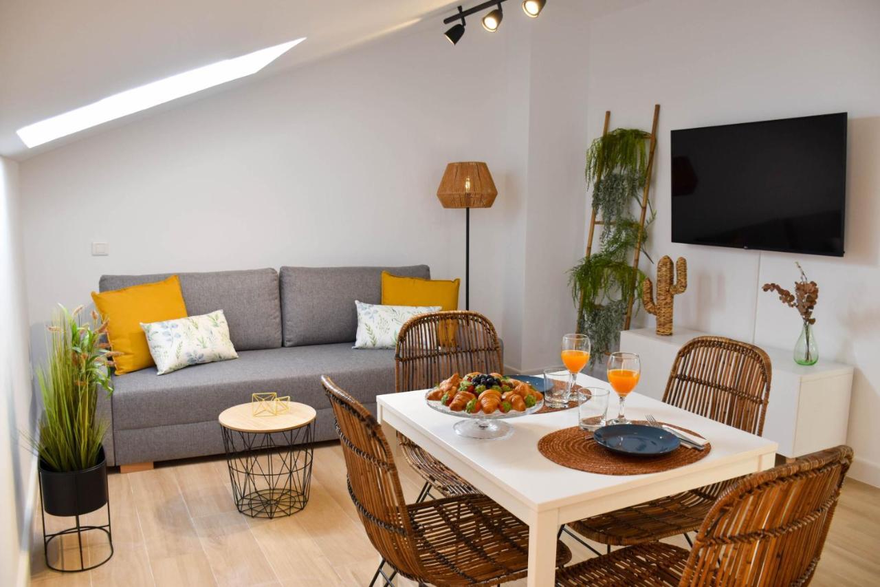 Holidays2Malaga Trinidad Renovated 1 Bedroom Penthouse Close To City Center Extérieur photo